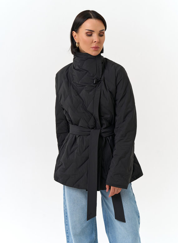 Женская куртка с поясом 