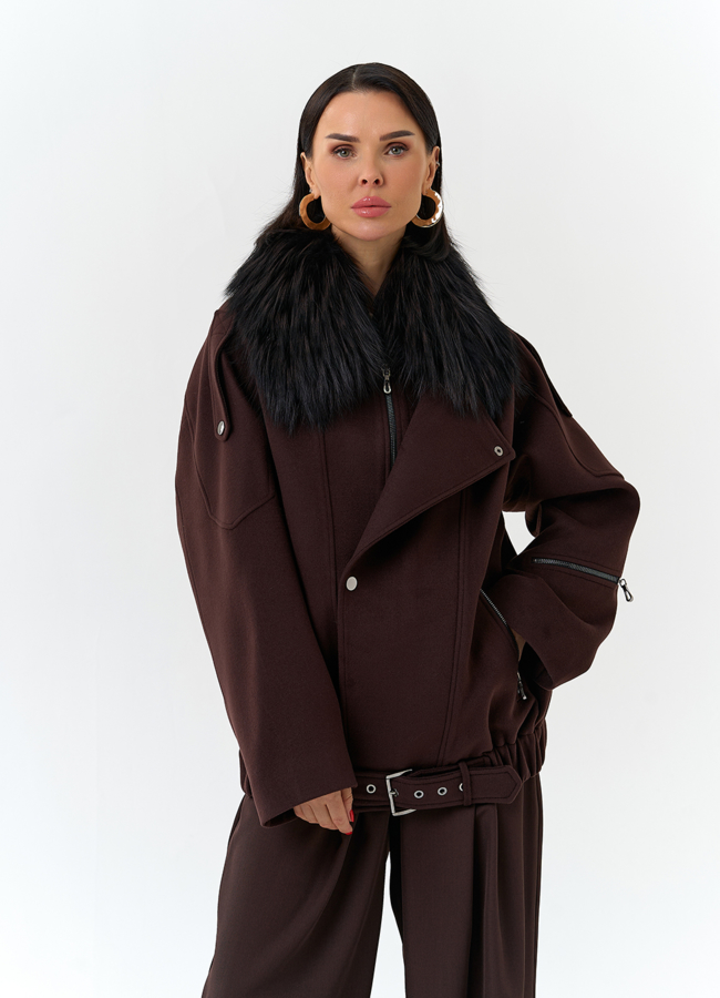 фото Женское укороченное пальто с отделкой из меха лисы модель № 32781