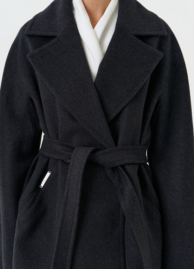 Женское укороченное пальто с английским воротником модель № 32512 универмаг малина