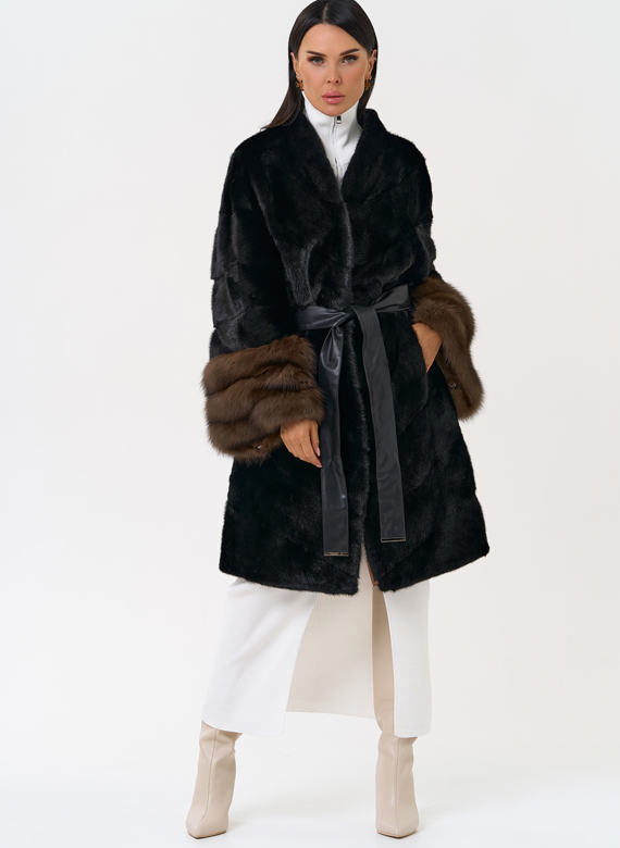 Норковая шуба с манжетами из меха куницы