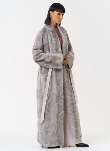 Длинная шуба из меха норки с поясом