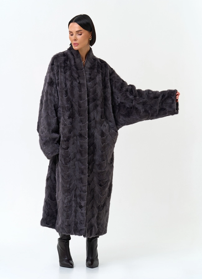 Длинная шуба из меха норки  модель № 34372 в рассрочку фото