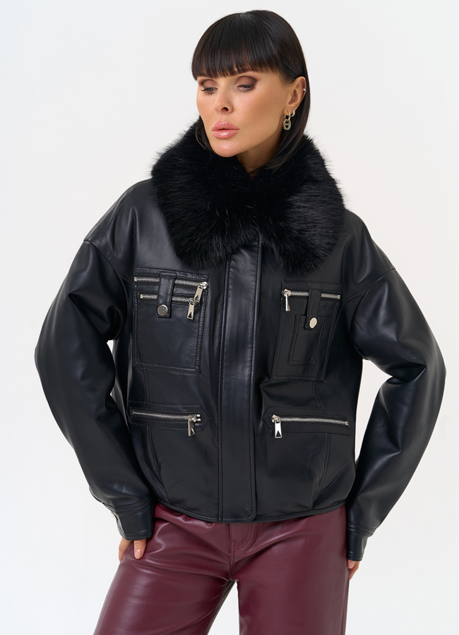 Женская утепленная куртка из эко кожи черного цвета модель № 30703 меха малина