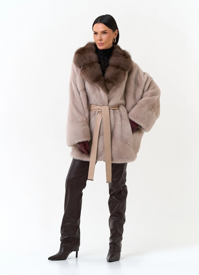 Женская шуба из меха норки с воротником из меха куницы модель № 32058 в кредит фото