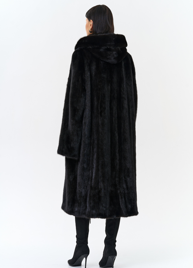 фото Шуба из норки в цвете махагон модель № 26691