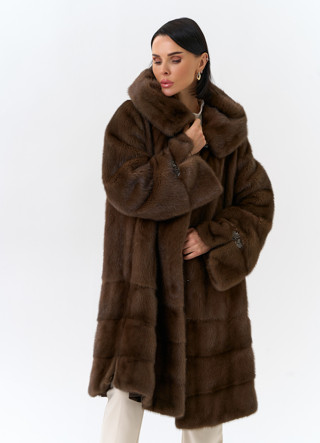 Шуба из меха норки с капюшоном модель № 28983 универмаг малина