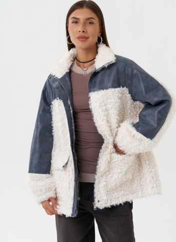 Жакет синего цвета с эко мехом