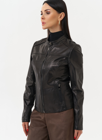 Кожаная куртка на молнии