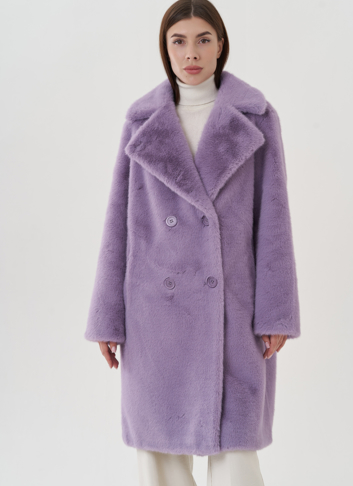 Женское пальто из эко меха на пуговицах