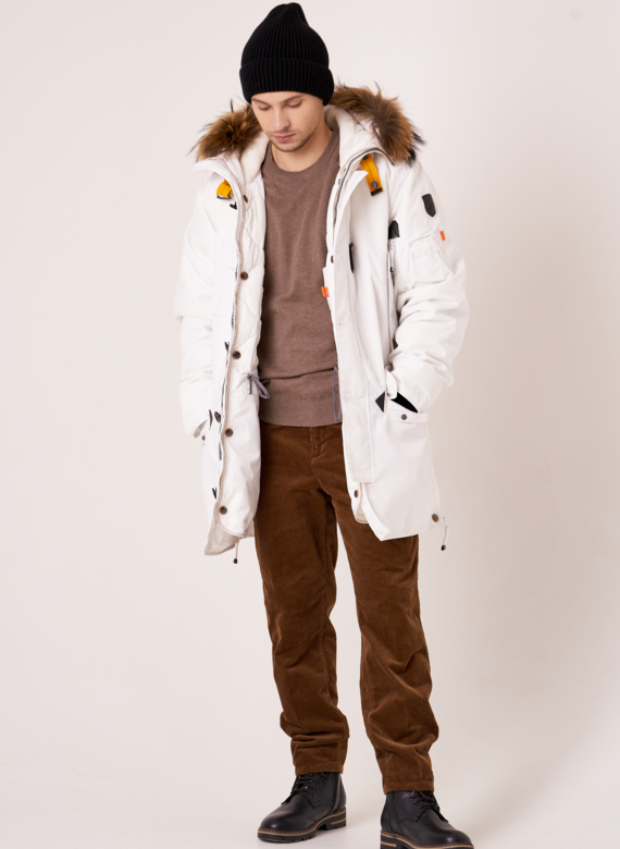 Шапка мужская черного цвета