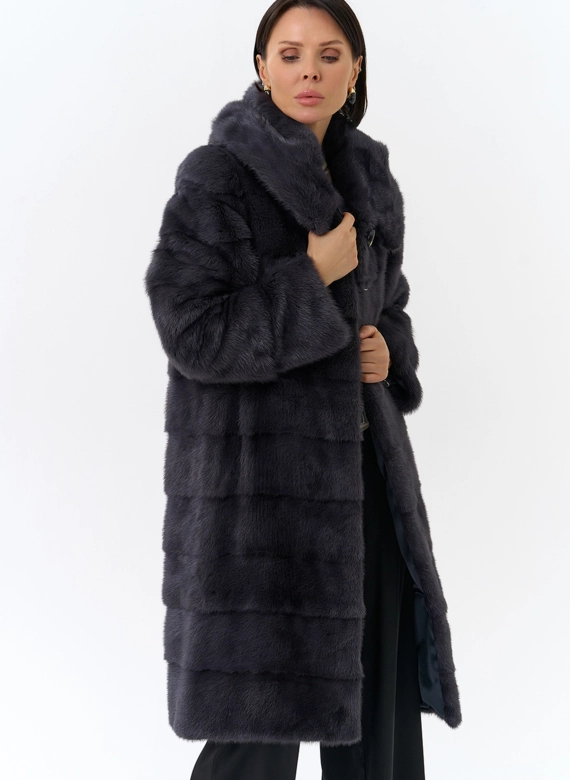 Норковая шуба в цвете графит с капюшоном 
