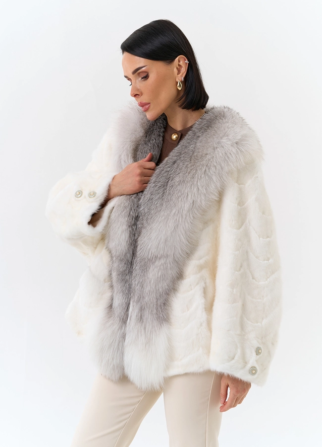 Шуба из норки с отделкой из меха лисы модель № 32205 универмаг малина фото