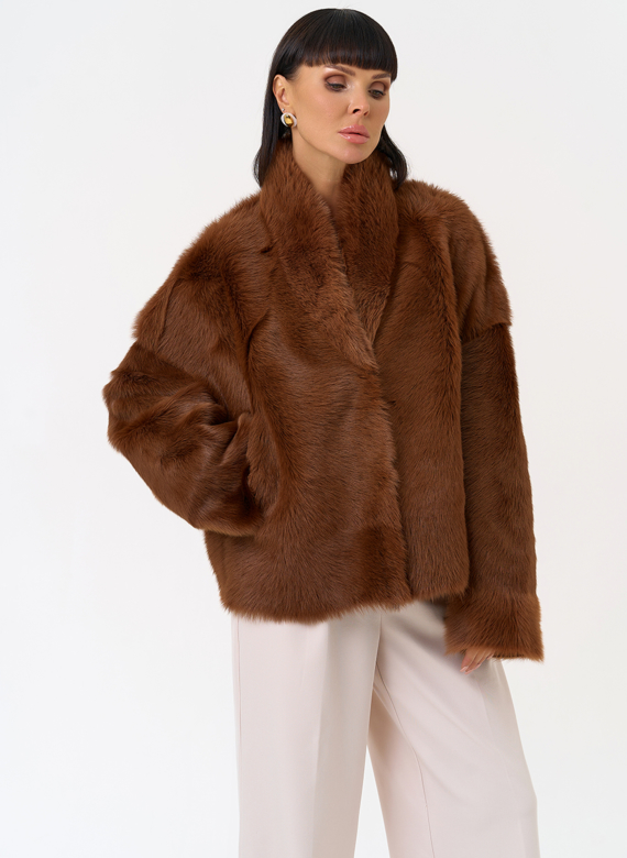 Яркая натуральная дубленка
